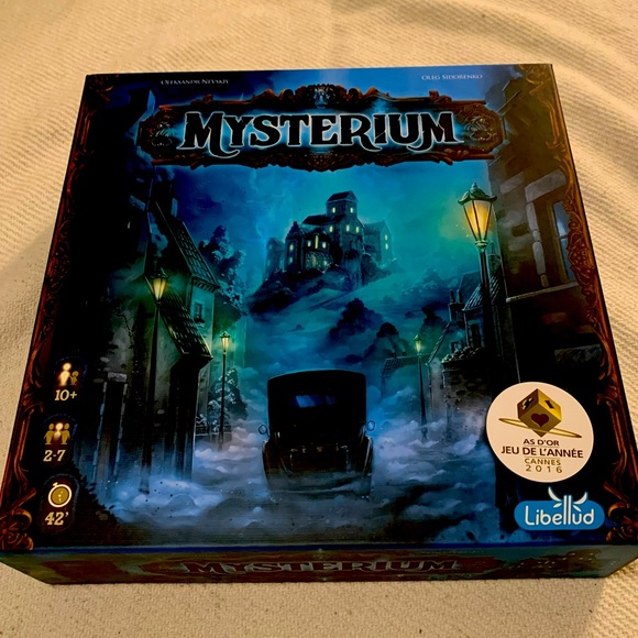 Mysterium Board Game - Picture 1 of 8